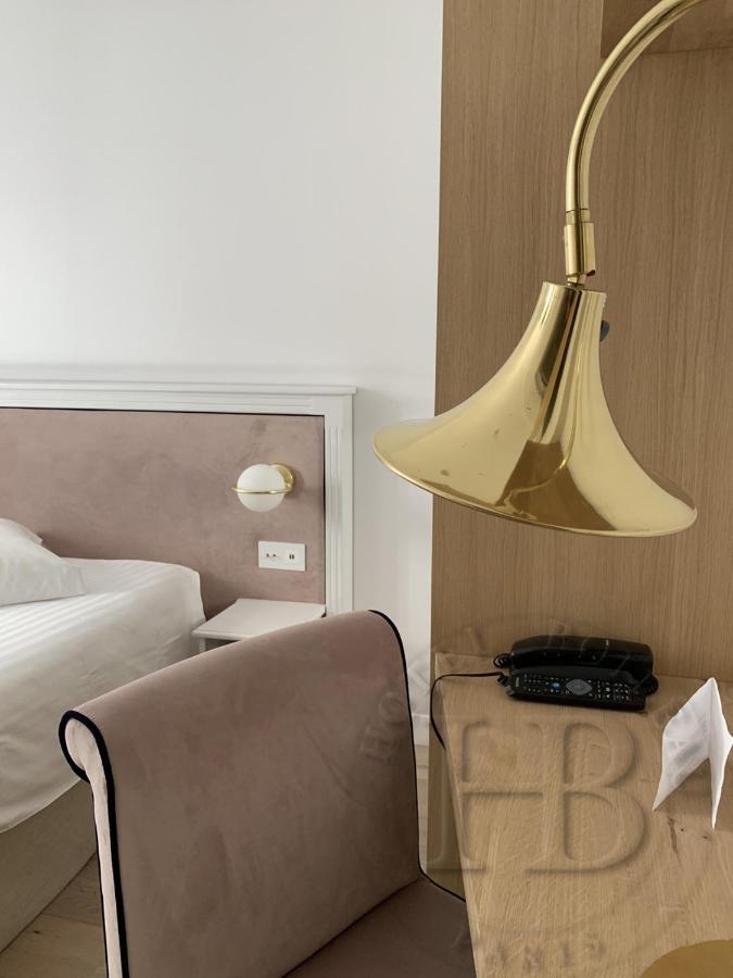 Hotel Boileau Париж Экстерьер фото